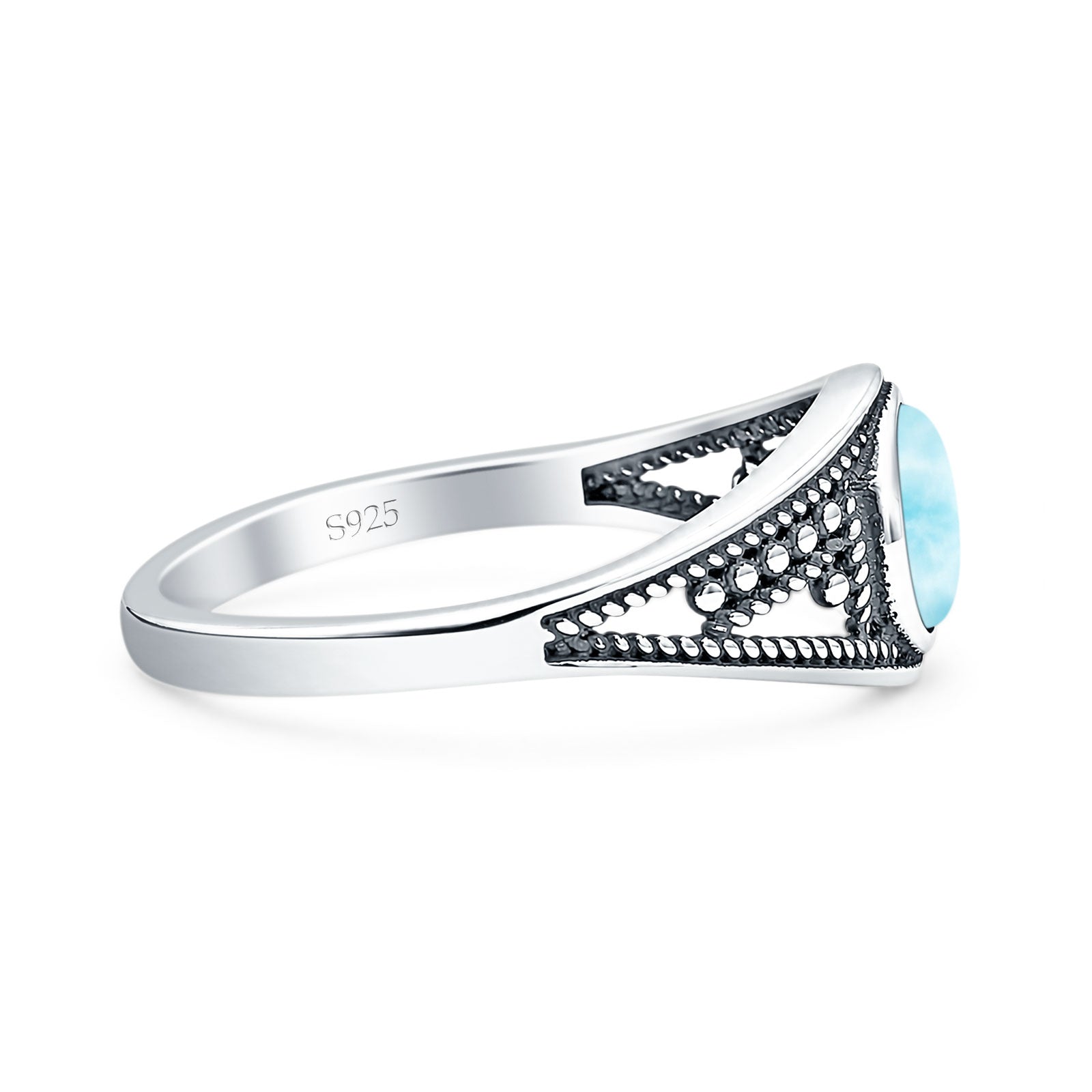 Round Stone Ring
