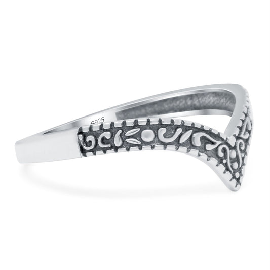 V Shape Band Oxidized Ring (7mm)