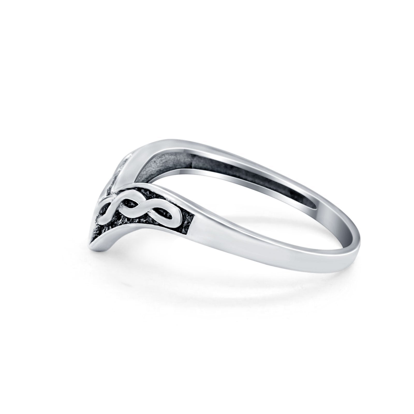 V Shaped Ring