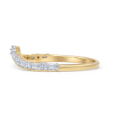 Chevron-Ring mit gebogener Kontur, natürlicher Baguette-Diamant, 14 Karat Gold